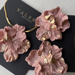 Home rose gold flower