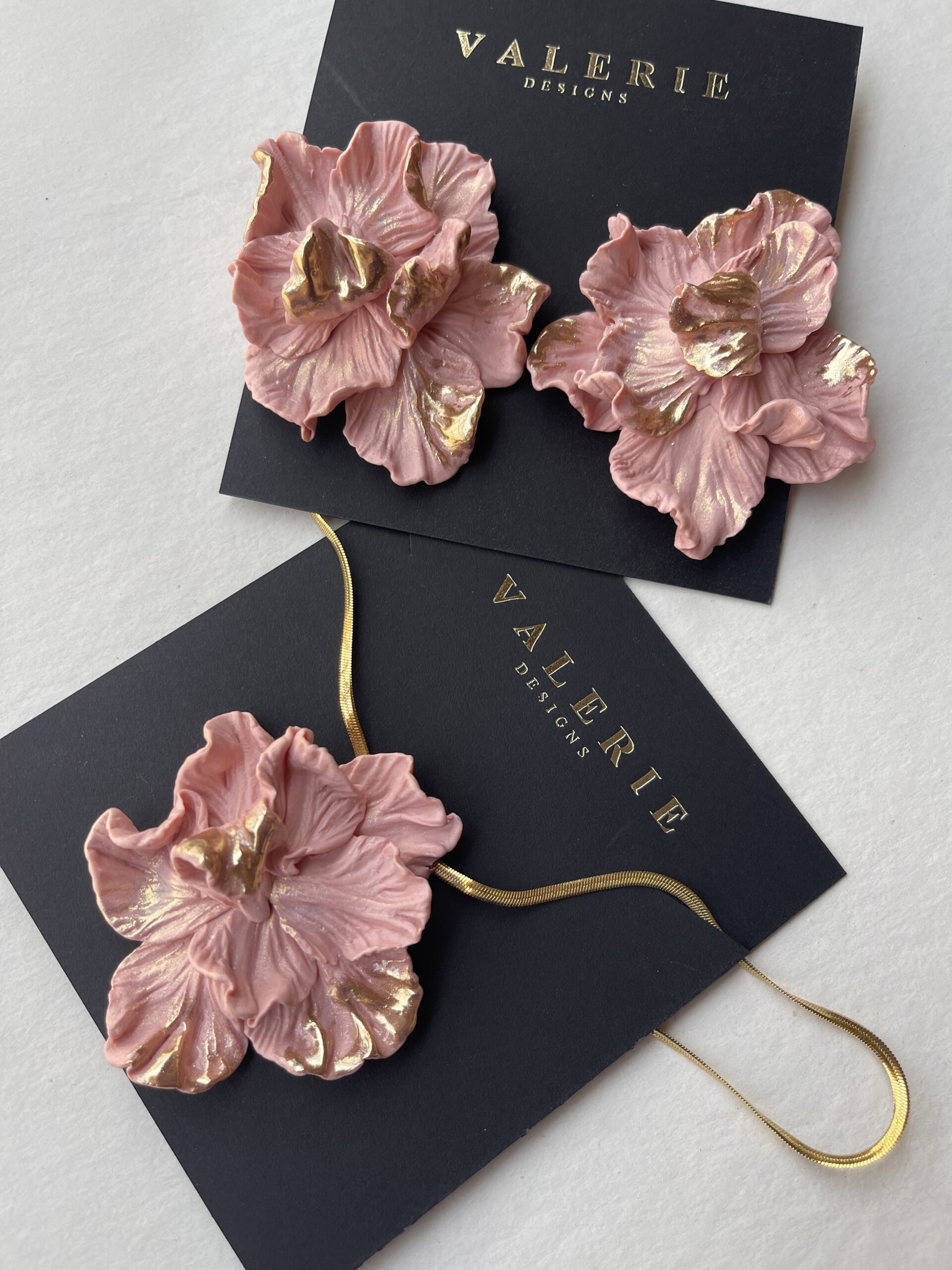 powder blue flower copy