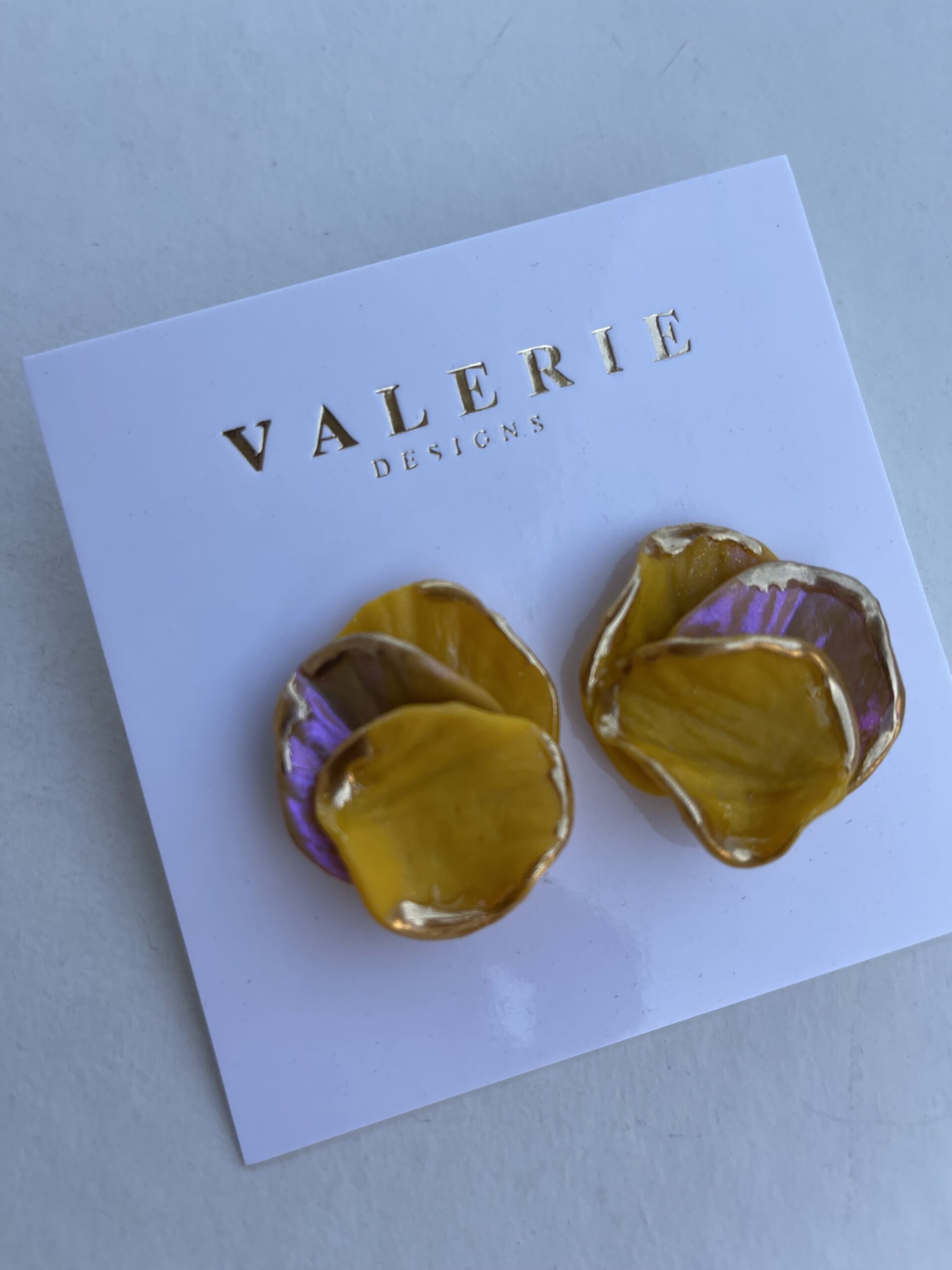 mustard yellow mini bulks