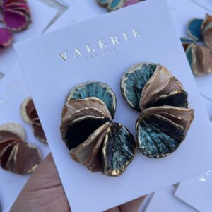 ocean deep blue copy