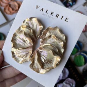 off white bulky petals statement