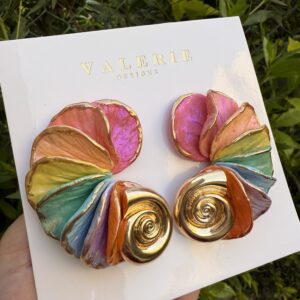 shell swirl multicolors