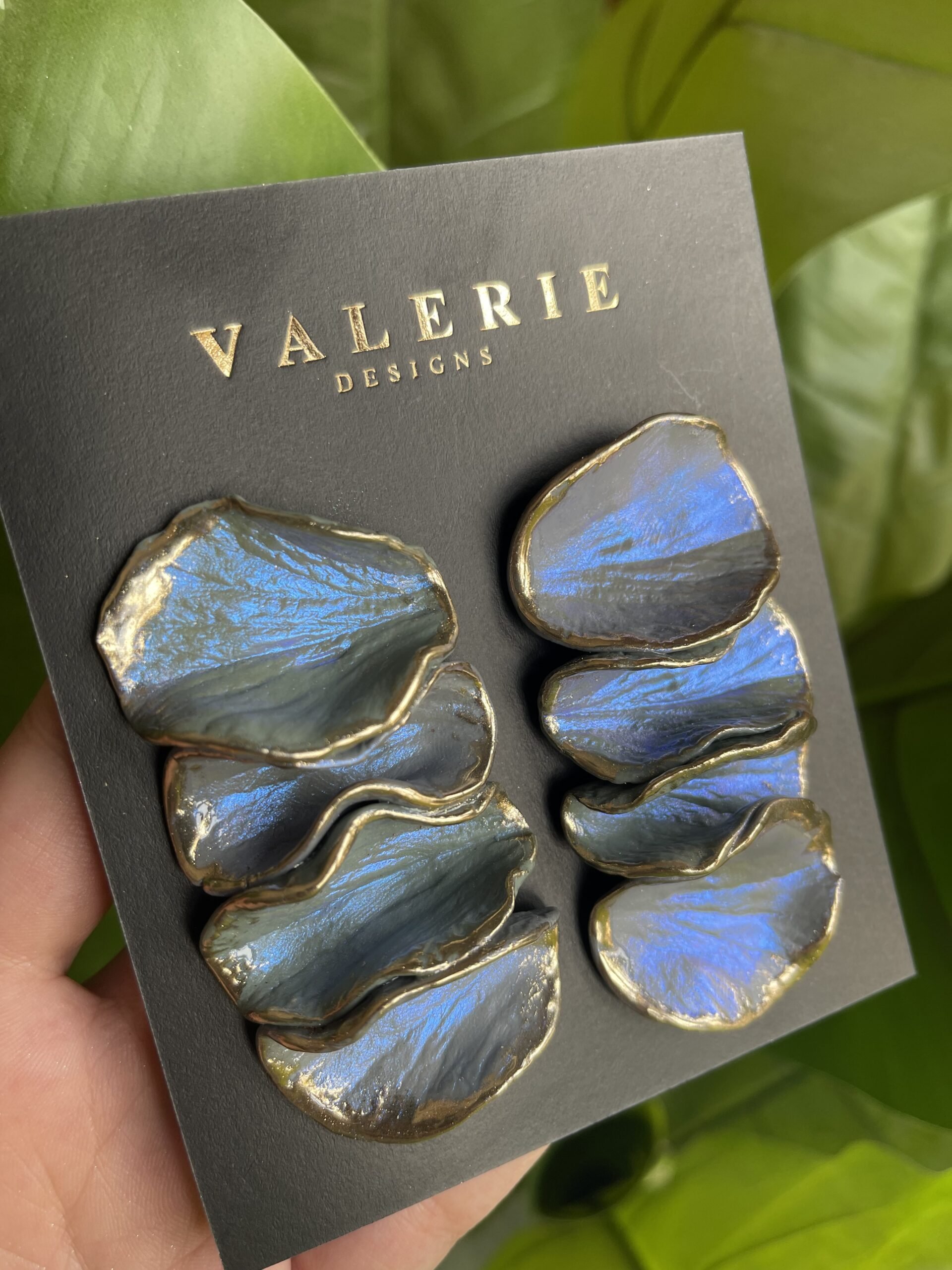 grey corals with blue shift statements