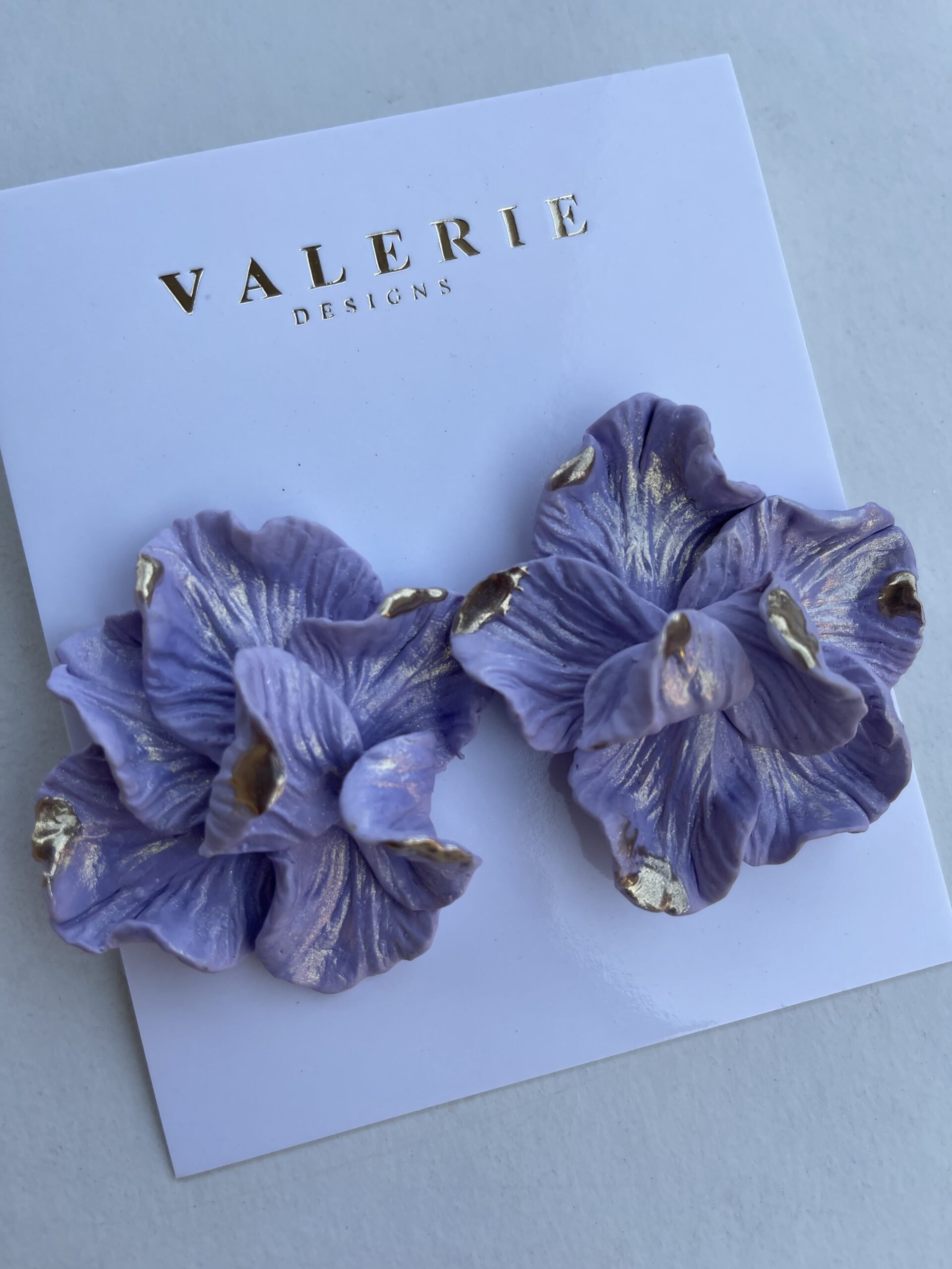 dark greens flower statements copy