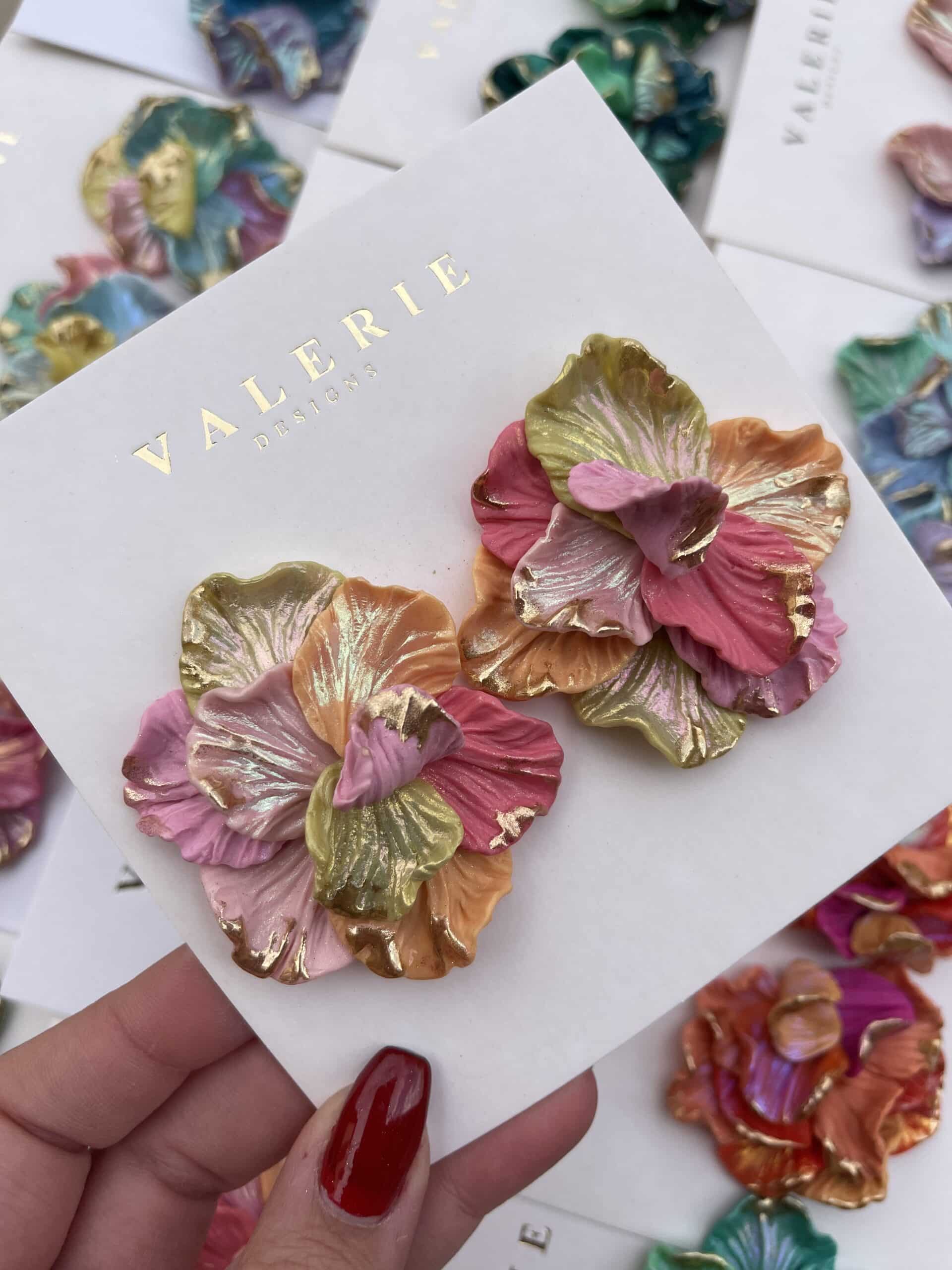 warm & cool tones flower statements copy