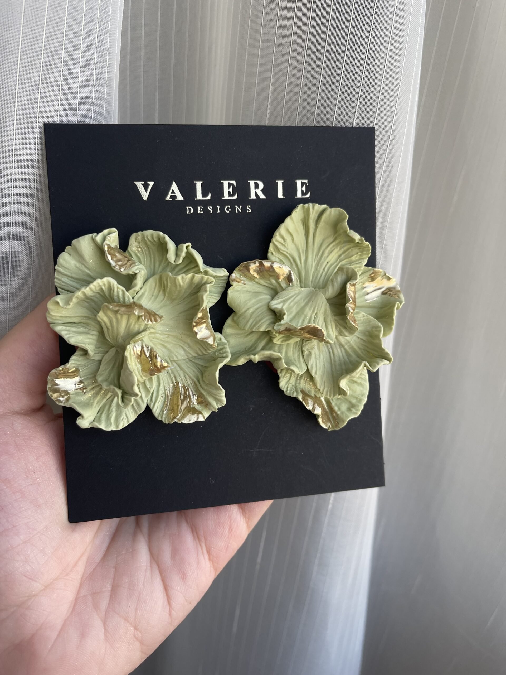 fushia & green layer statement copy