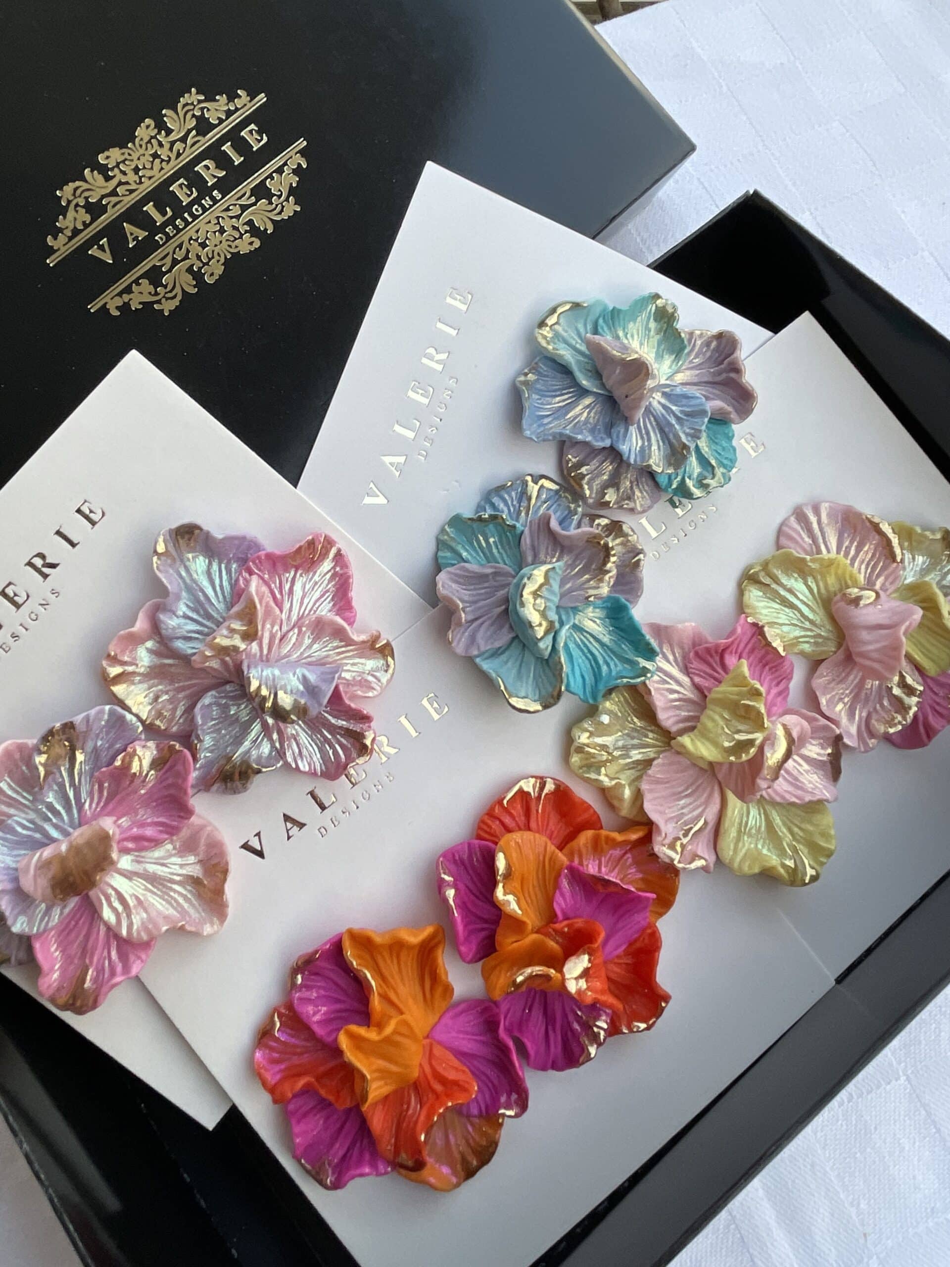 purple blues flower statements