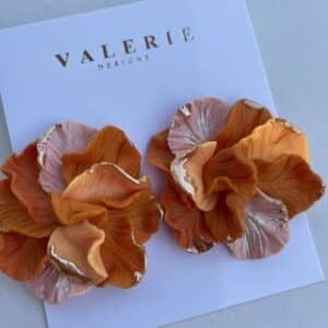 peaches & cream flower statements