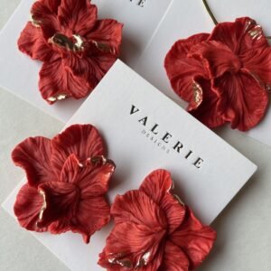 red flower statements