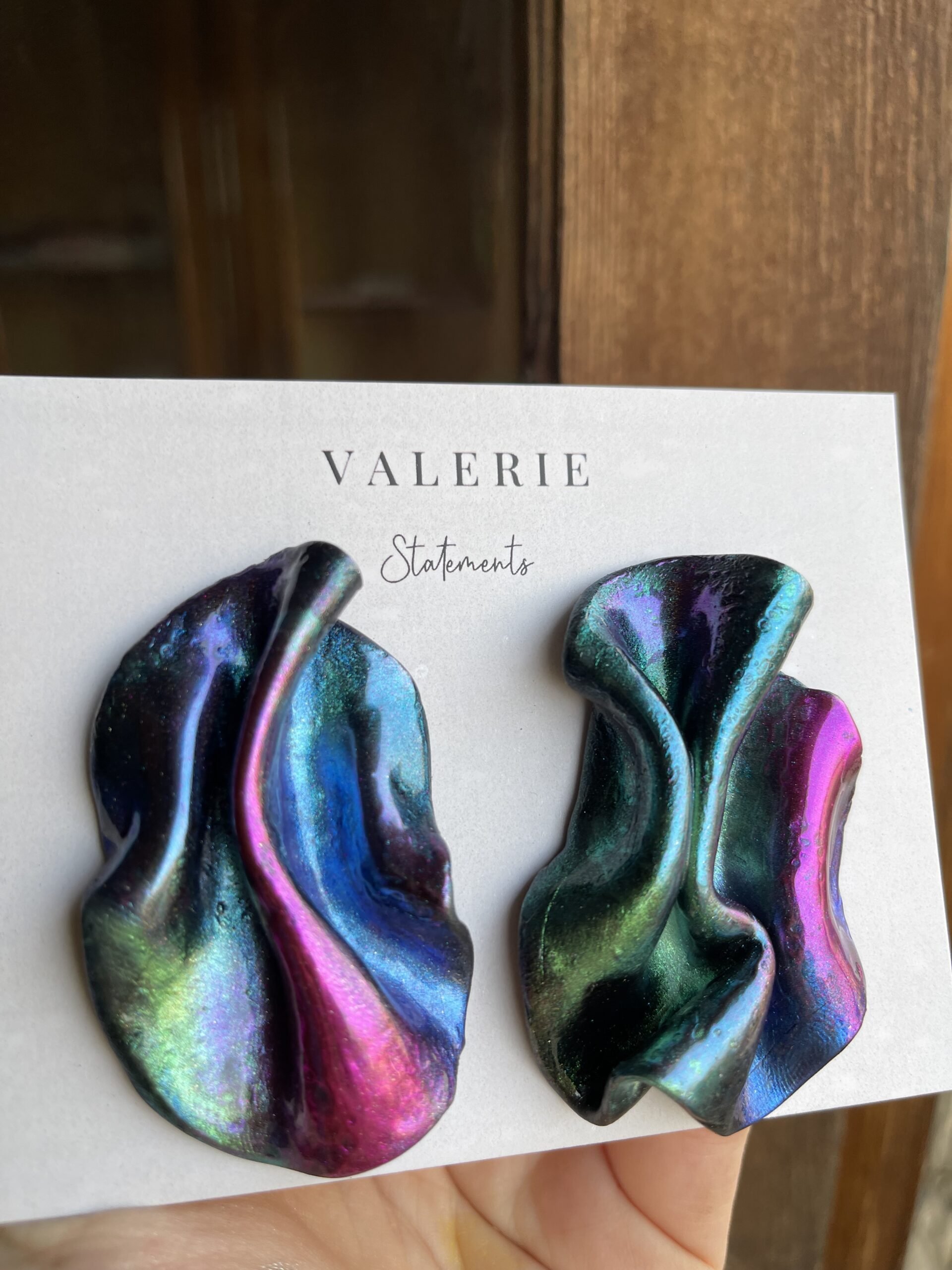 dark aurora statement